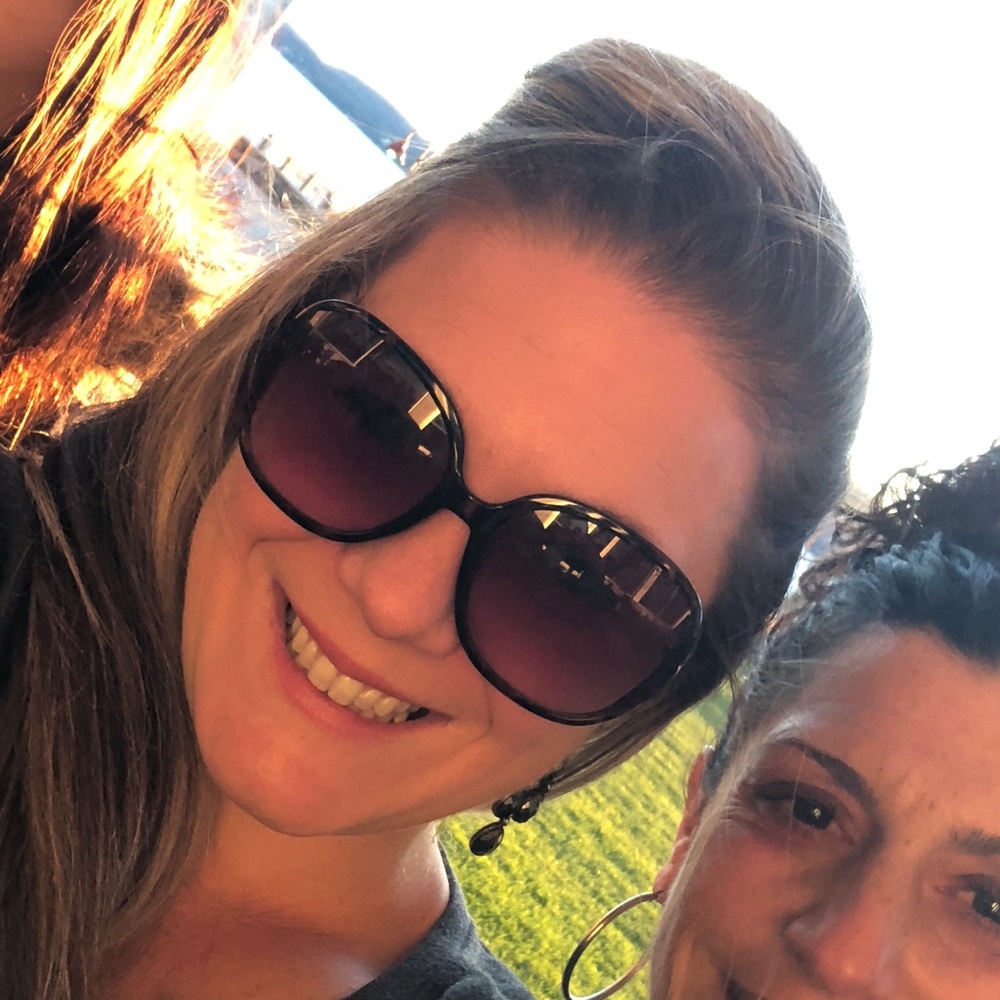 Meet your Posher, Christina